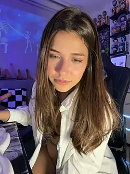 دردشة crystal_bunny7 الجنسية المباشرة