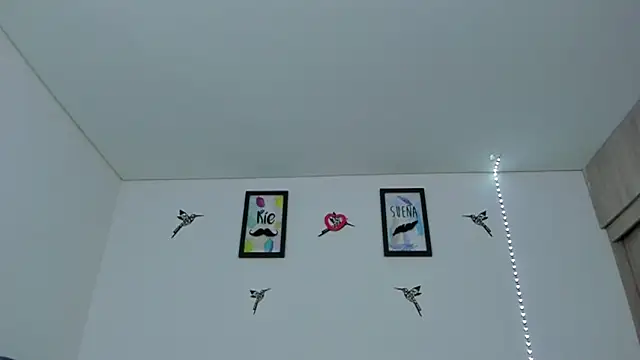 im_sarah34 élő XXX-chatje