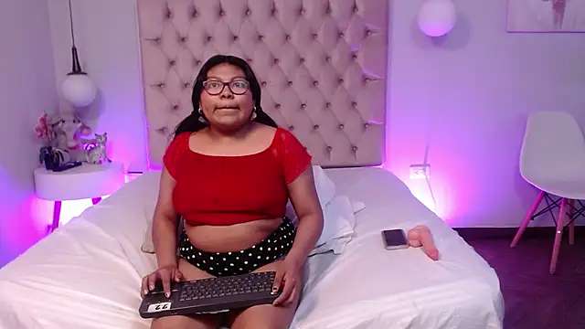 Kiri_Black_ Obrolan Langsung XXX