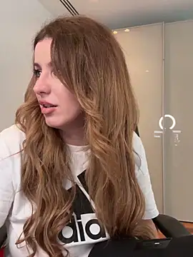 Chatroom XXX en direct de RoxxyDallas