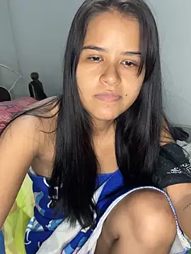 Pokazy przed kamerką – DexiBrunette