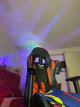 bywanda 现场XXX聊天