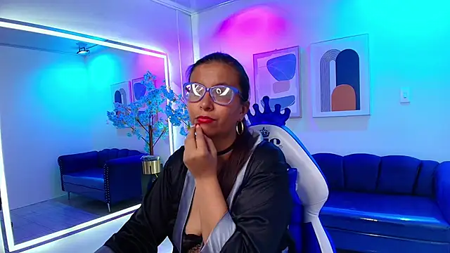 Amber__rouge – Live XXX-chat