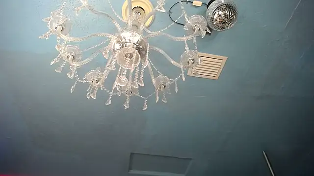 ADRIANNA_FOXn Live XXX chat