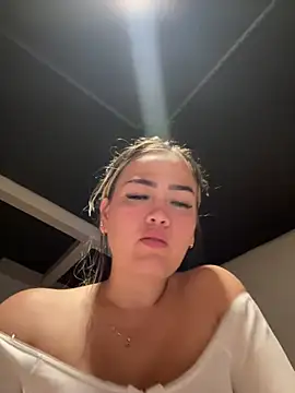 Chatroom XXX en direct de Danielavegax