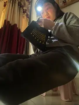 عرض كام Nhung584