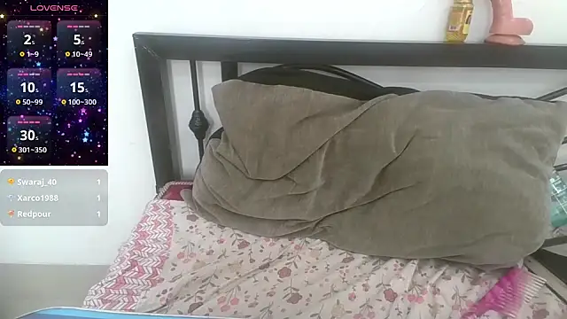 boom_boom_me Pertunjukan Webcam