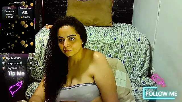 _naughty_milf Adlı Modelin Canlı XXX Sohbeti