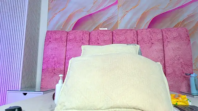 Chatroom XXX en direct de emmacurvy