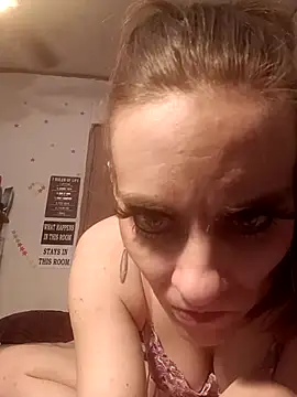 Chatroom XXX en direct de snowbird1117