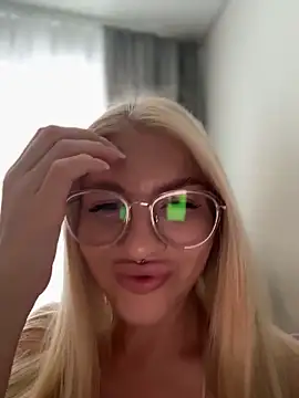 NewLale Live XXX-chat