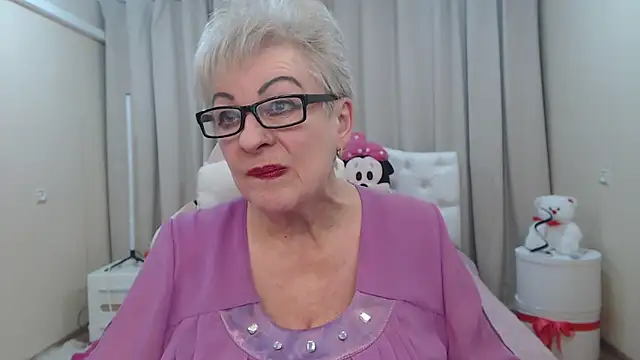 Chatroom XXX en direct de KayleSmoll