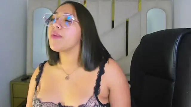 IsabellRodriguez18 Live XXX-chat