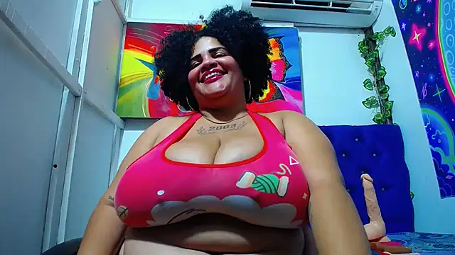 latina_bigboos25: онлайн-секс-чат