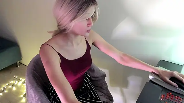 thief_of_hearts' Live XXX Chat