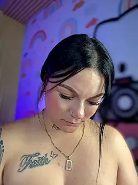 Chat +18 de Megaan__More ao vivo