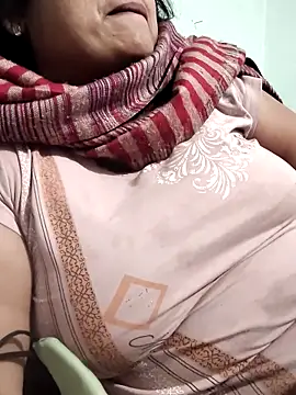 Czat XXX na żywo – Hot_indian_Milf