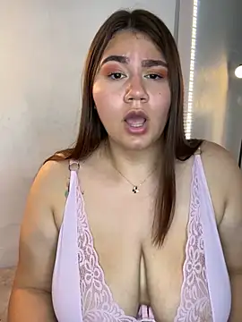 _Pamela_1: онлайн-секс-чат