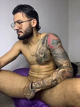 thedragonboyxxx Chat XXX in diretta