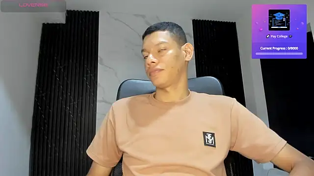 milo_cruz_ Chat XXX in diretta