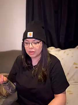 drizzypeach602 Show in webcam