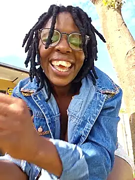 Shaniko89 élő XXX-chatje