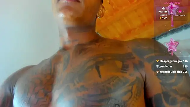 esteveen_ortegas_ 现场XXX聊天