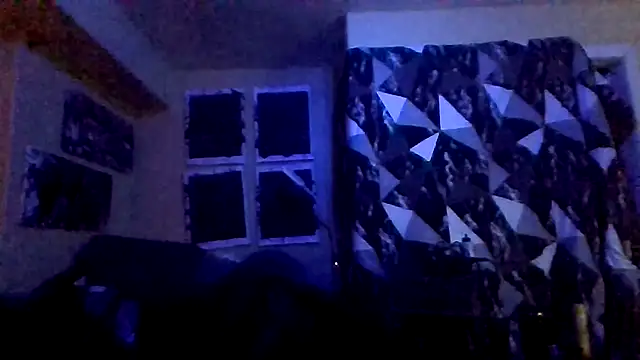 Mic_Oxinner's Live XXX Chat