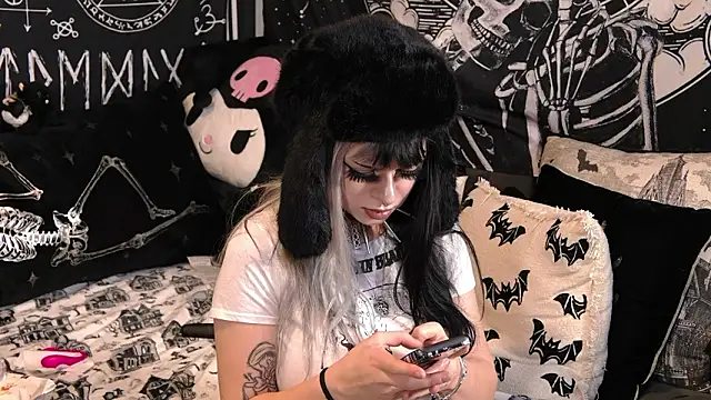 Czat XXX na żywo – Paige_Turner