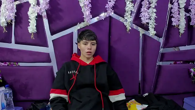 Bruno_CruzzのライブXXXチャット