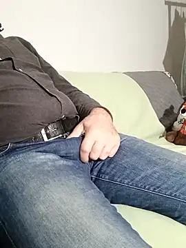 Saysomething3: απευθείας συνομιλία ΧΧΧ