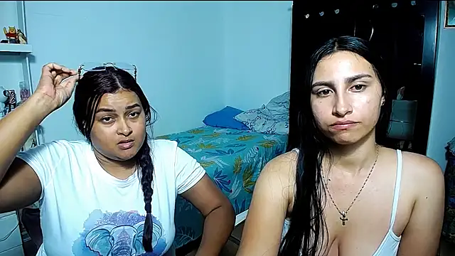 violeta_rous élő XXX-chatje