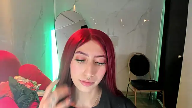 LilithCooperr_ লাইভ XXX চ্যাট