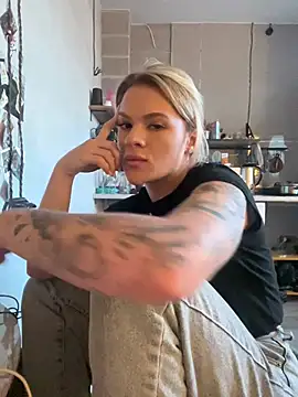 XXLannaXX Adlı Modelin Web Kamerası Şovu