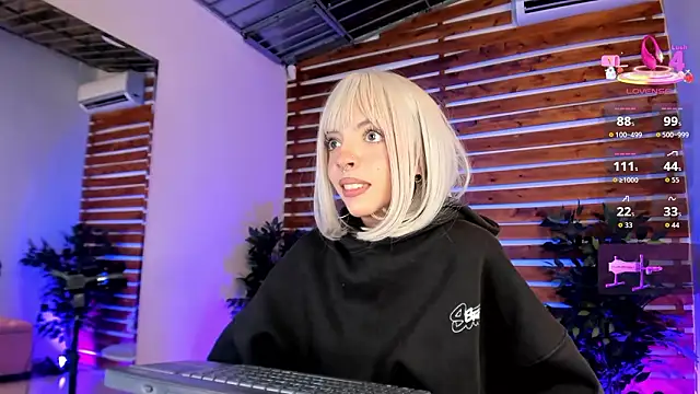 Sapphire_Venuss 现场XXX聊天