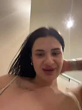 MiraReach: онлайн-секс-чат