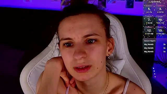 Chat XXX en directo de kaleriyaa_