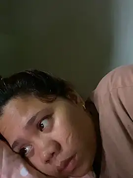 _BellaHotty_n Webbikameraesitys