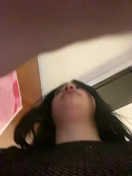 Georgia_Pinkのウェブカメラショー