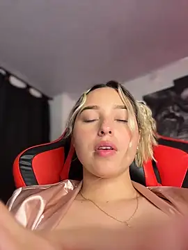 Irisweet_ 现场XXX聊天