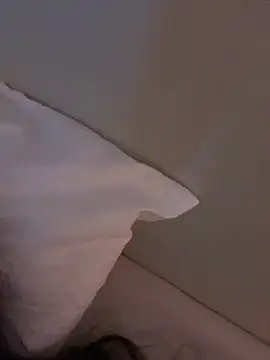 Roya2211's Webcam Show