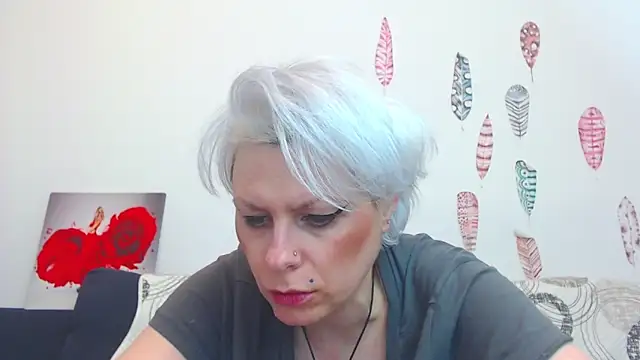 Playful_Goldie_WOW__ Webcam show