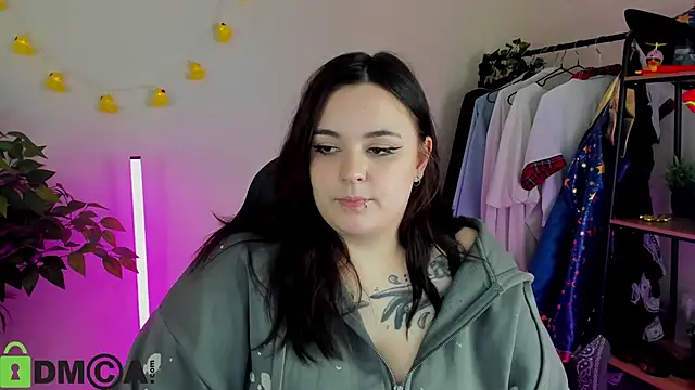 Mia_R0ss Chat XXX live