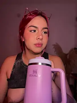 Živý XXX chat Zarahs_Blare1