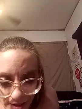 snowbird1117 现场XXX聊天