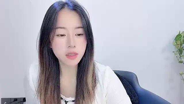 chloe-01 Live XXX-Chat