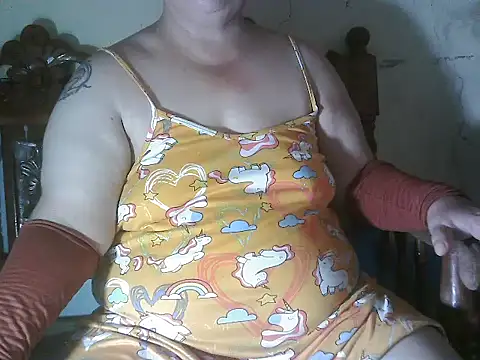 bigmommaxxx81's Live XXX Chat