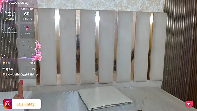 Laulin_tay Show in webcam