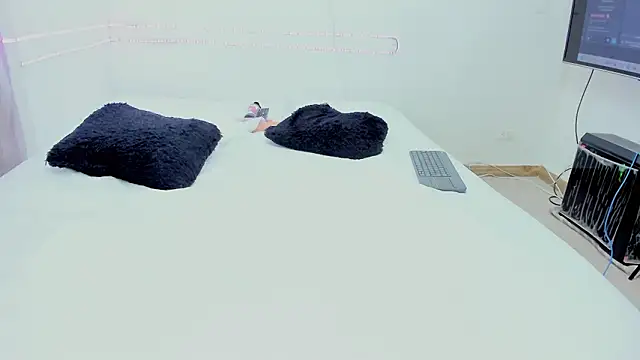 Chat +18 de denny_scobar ao vivo