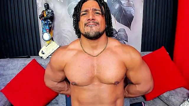 MikeEstevess webkamerás műsora